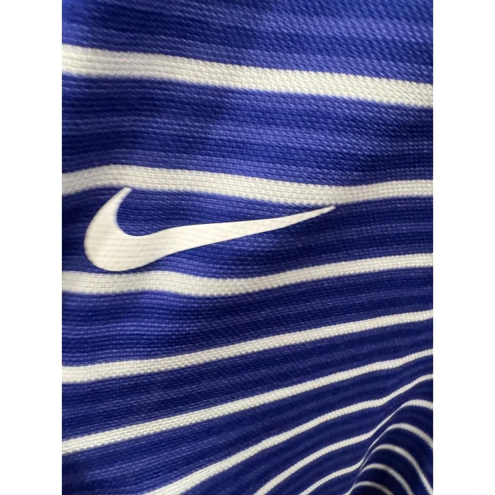 Nike Dri-FIT Polo Shirt Mens XL Blue White Striped Short Sleeve Standard Fit